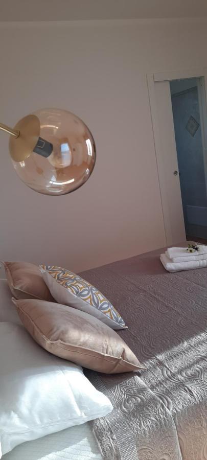 סנטה טרזה גאיורה Monte Becco Panoramic Rooms מראה חיצוני תמונה